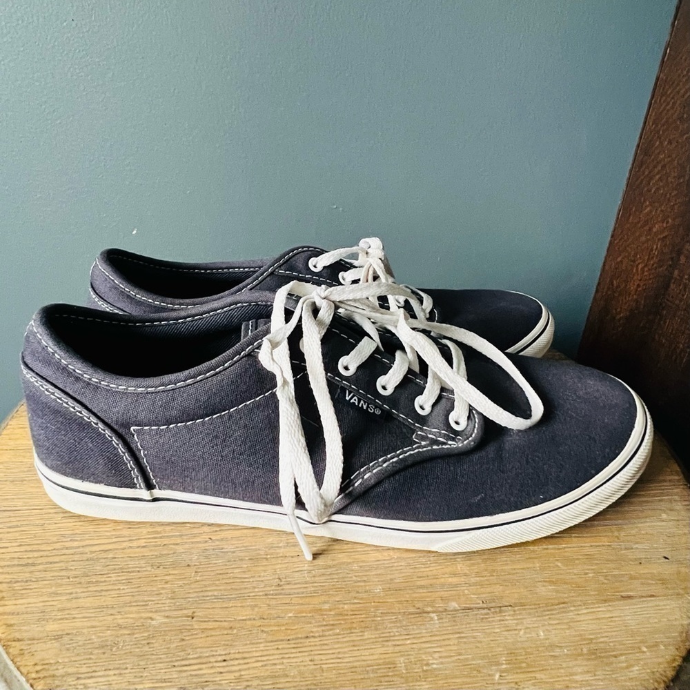 Vans Lace Up Sneakers - Picture 3 of 9